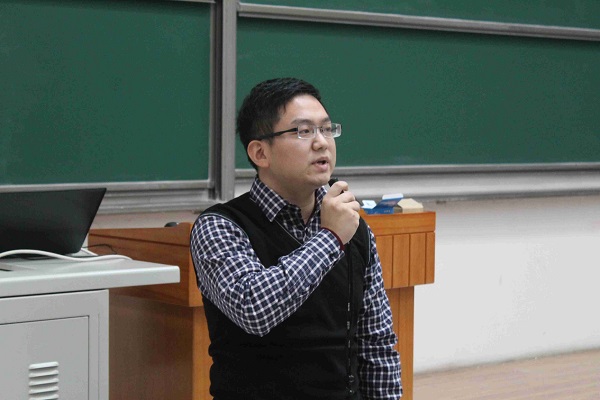 betway必威体育西汉姆联2014级优良学风班答辩顺利举行